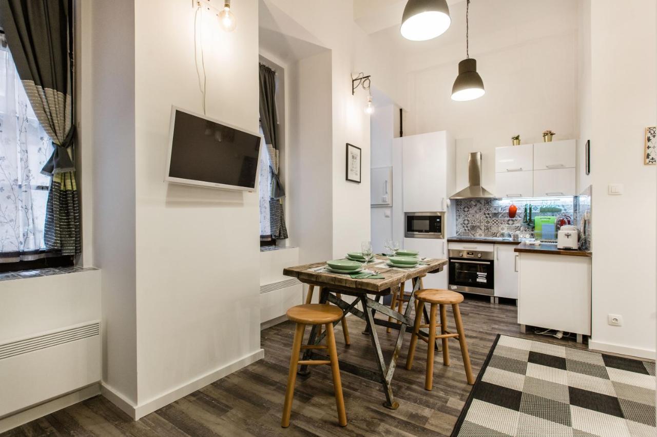 Apartamento A Loft With History